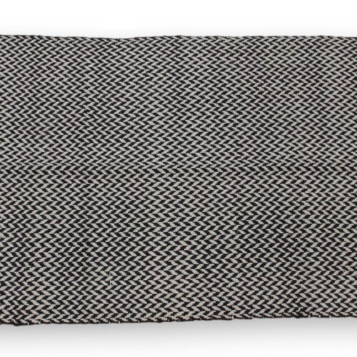 ALFOMBRA DIAGONALES ZIGZAG NEGRO Y NATURAL 80x150cm